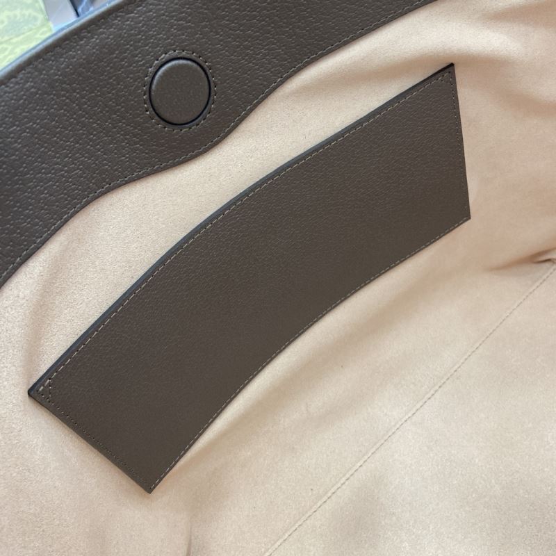 Gvc*1 tote bags